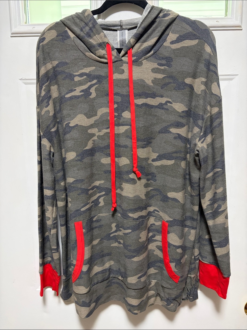 Honeyme Gray Camo Hoodie with Red Accents
